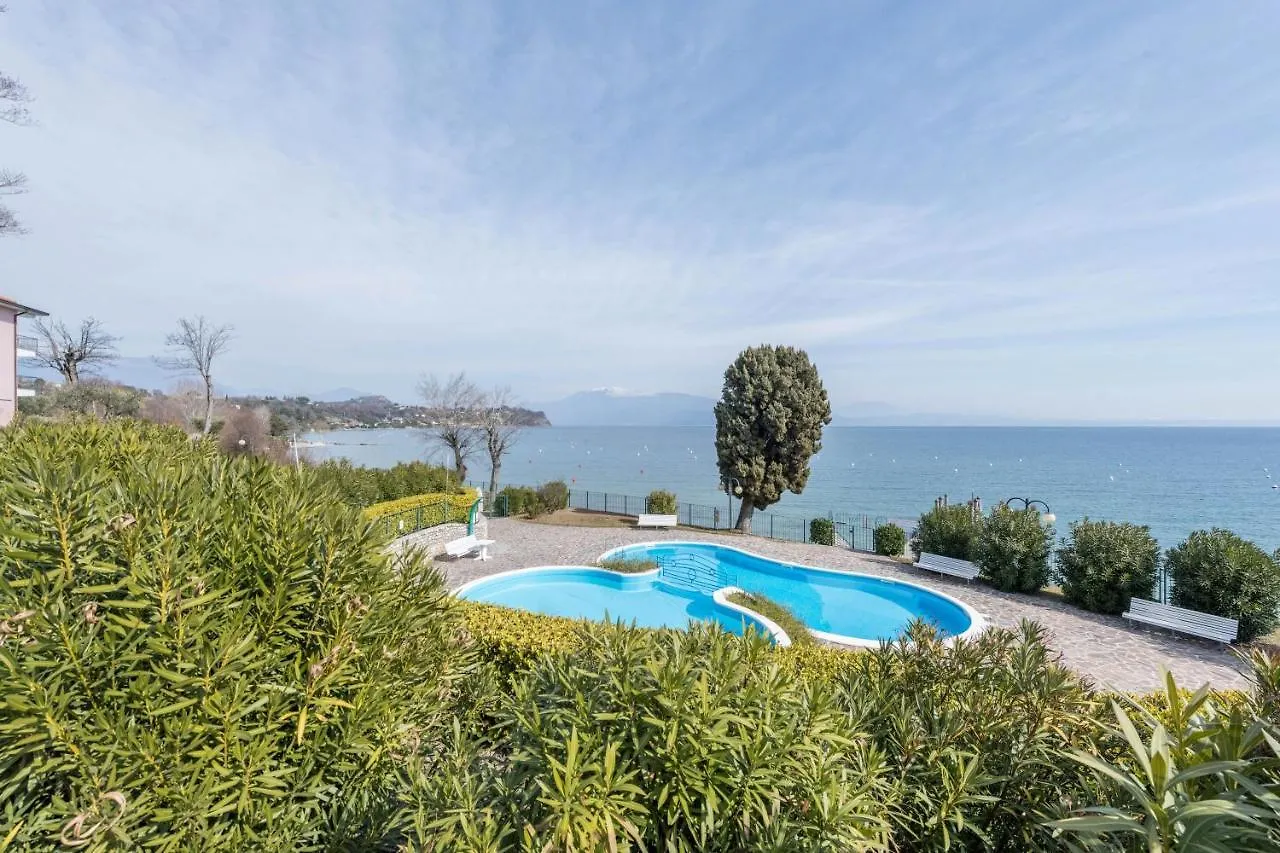 Apartment On The Beach Lake View Manerba del Garda Italy
